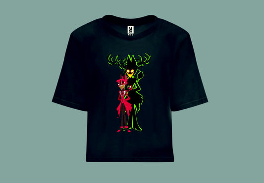 Camiseta ilustración Alastor Hazbin Hotel. Camiseta corte croptop en color negro