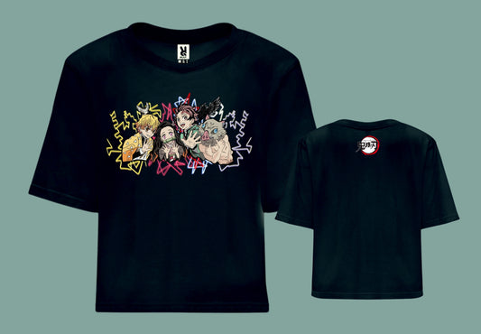 camiseta croptop negra kimetsu no yaiba anime