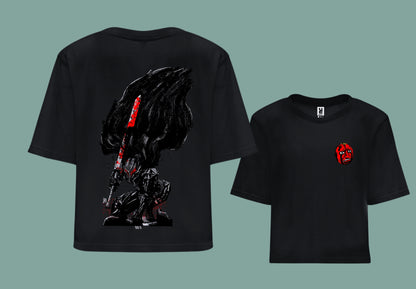 camiseta croptop color negro anime  berserk guts