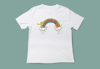 camiseta unisex blanca el principito arcoiris vista delantera